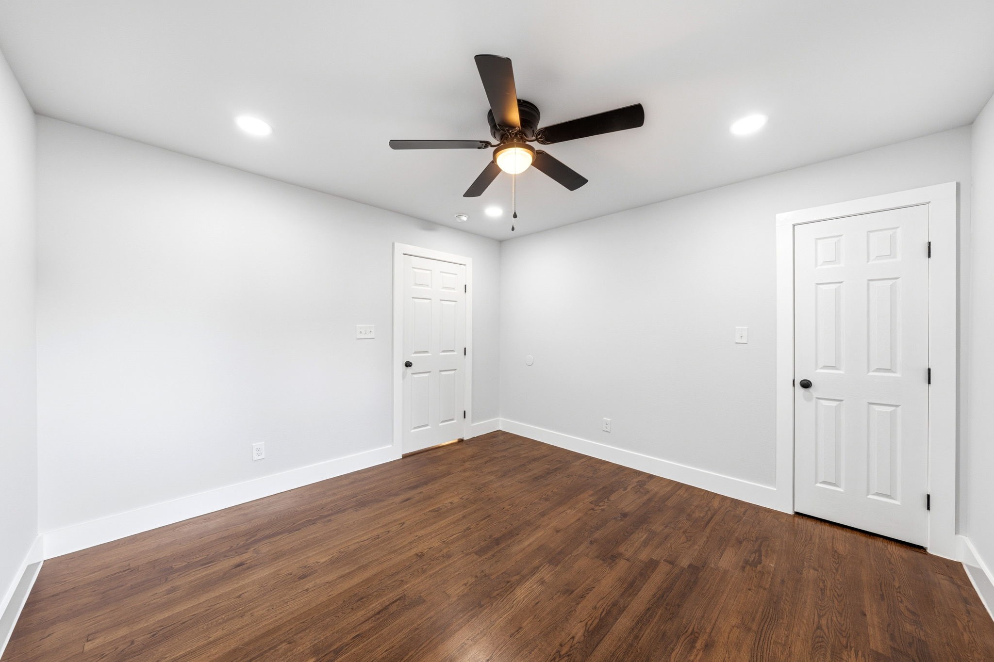 1239 Tarpley Avenue Dallas TX 75211