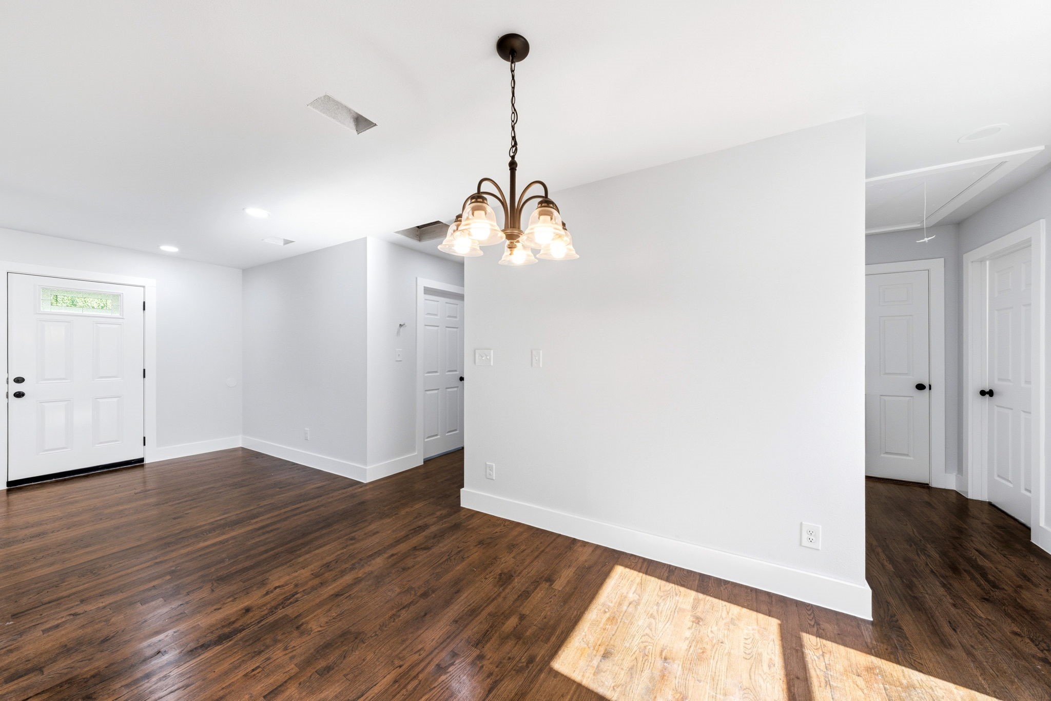 1239 Tarpley Avenue Dallas TX 75211