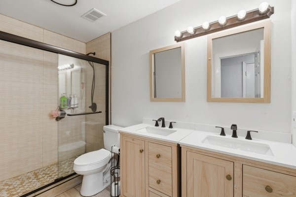 714 S Deerfield Circle Arlington TX 76015