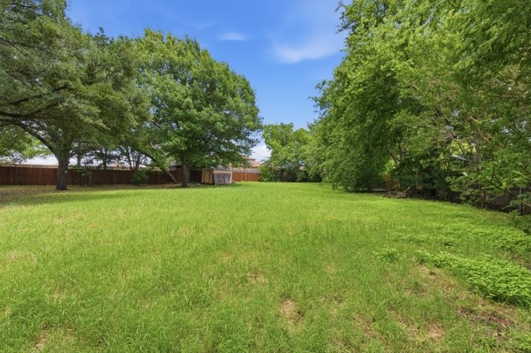 714 S Deerfield Circle Arlington TX 76015