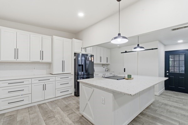 714 S Deerfield Circle Arlington TX 76015