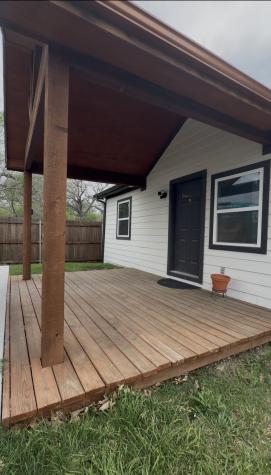 2837 May Street Fort Worth TX 76110