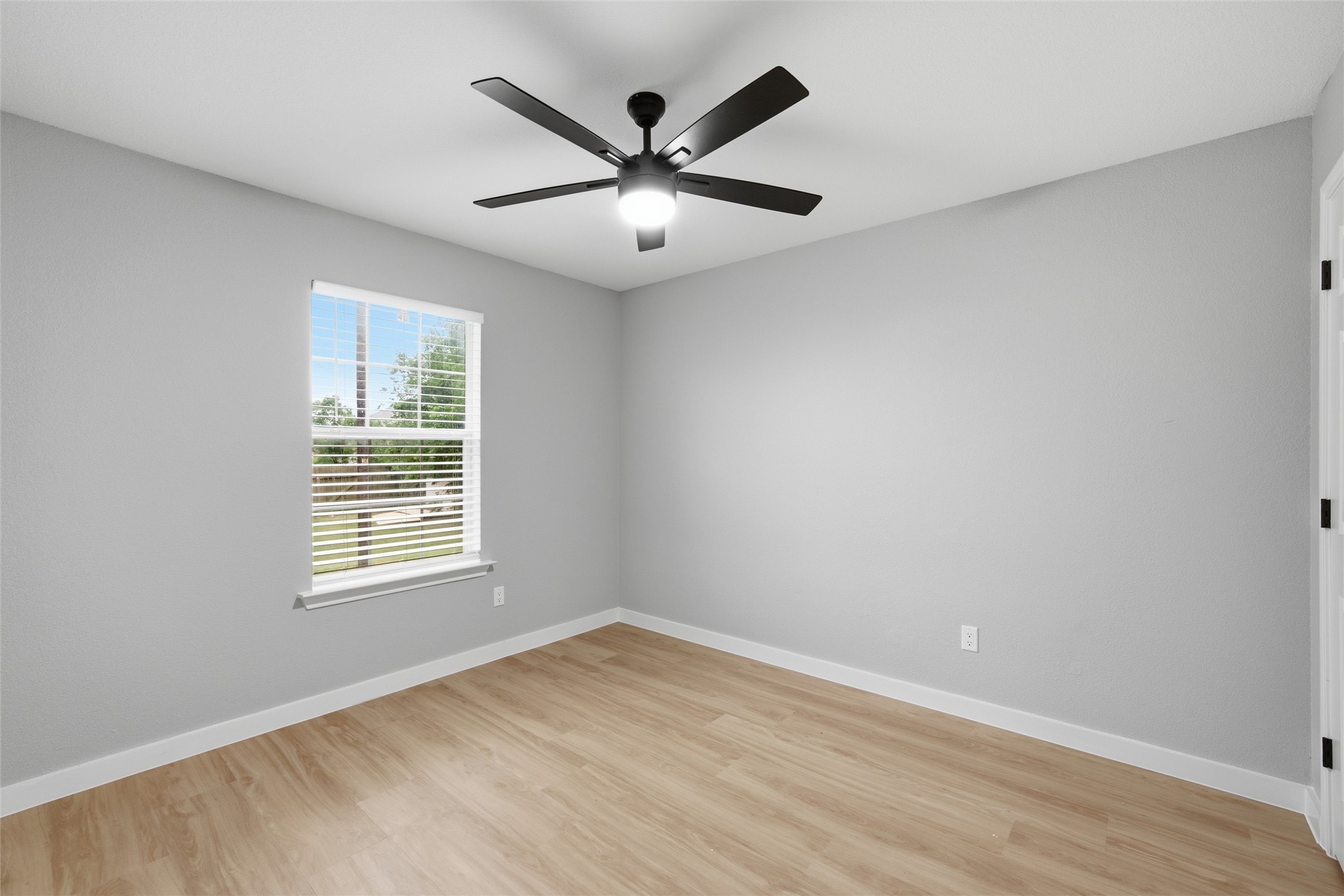 210 W Madison Street Hillsboro TX 76645