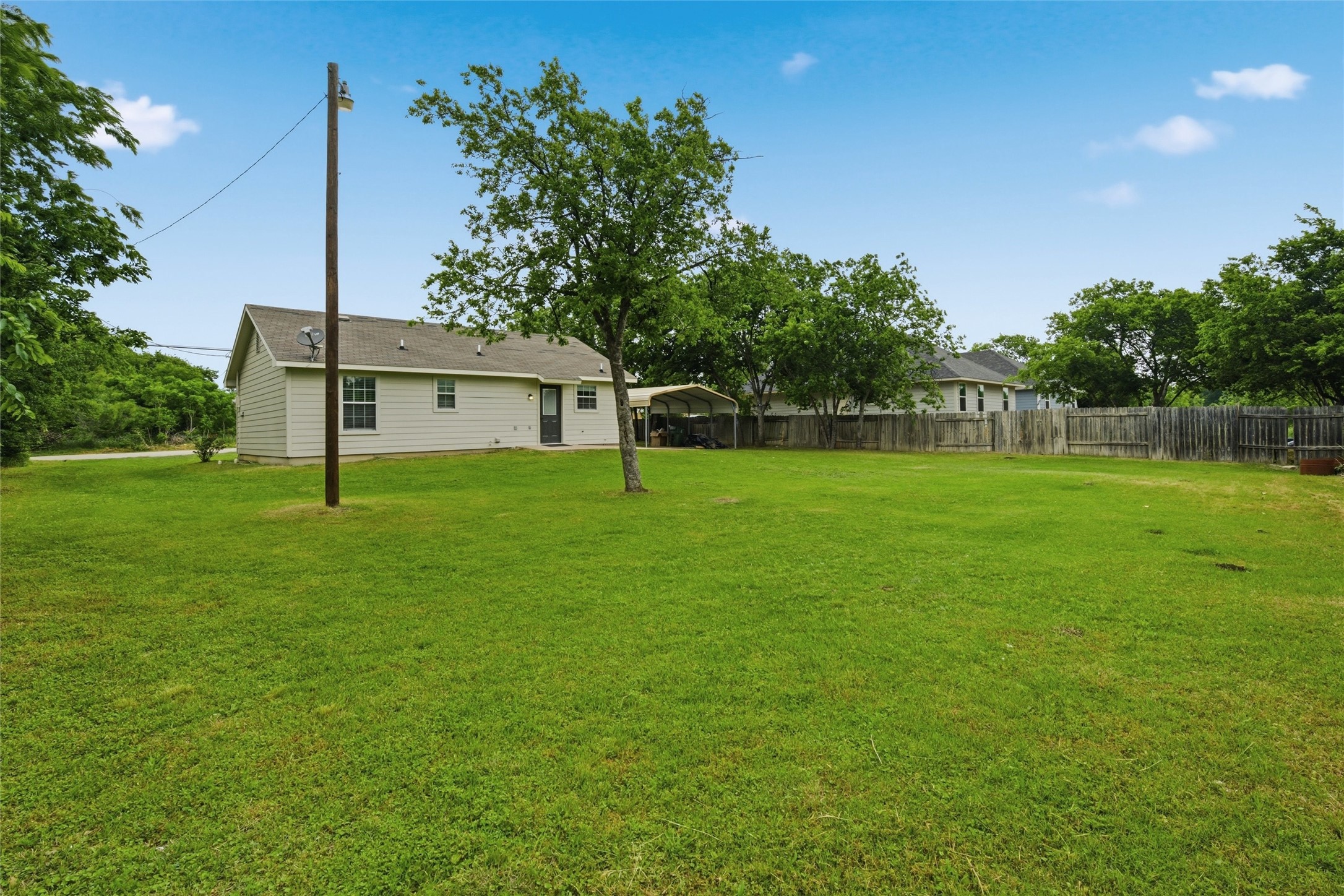 210 W Madison Street Hillsboro TX 76645