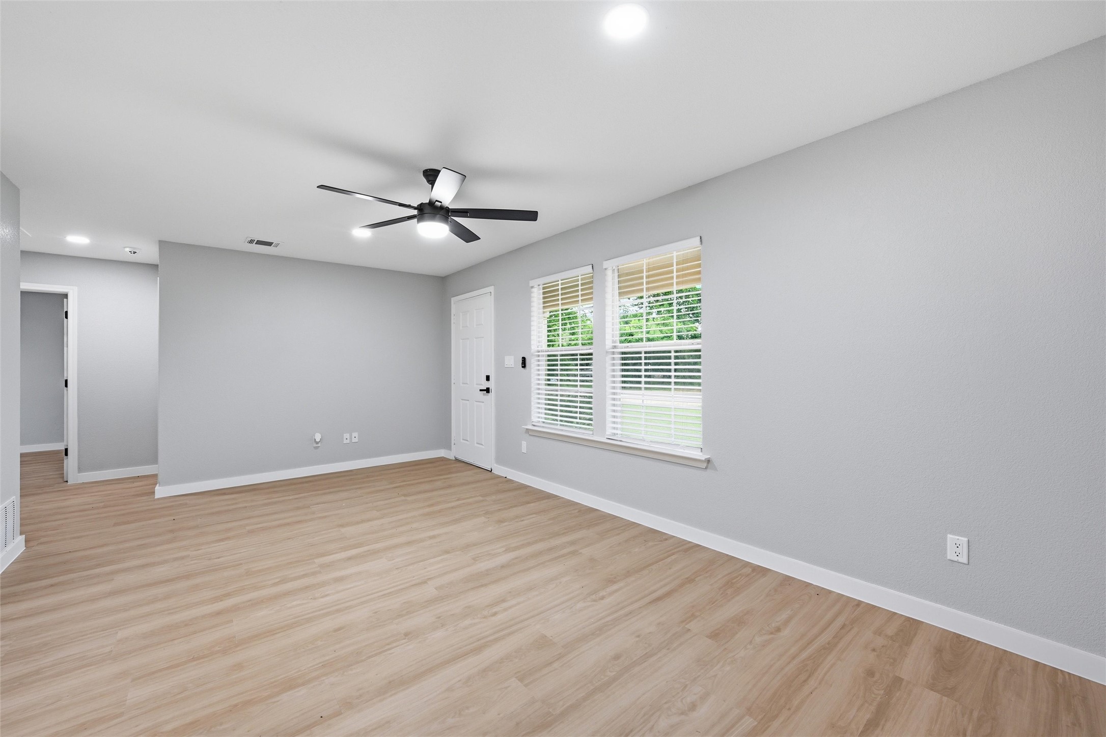 210 W Madison Street Hillsboro TX 76645