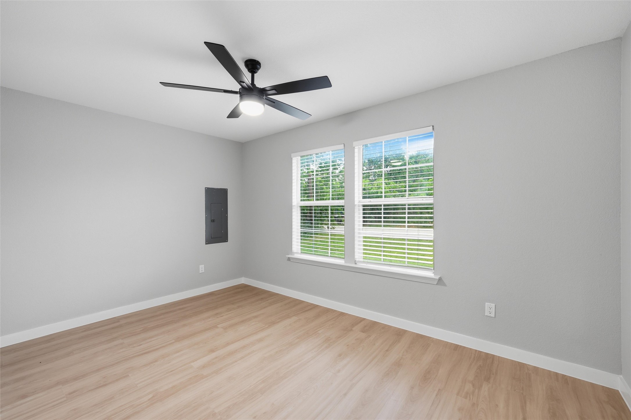 210 W Madison Street Hillsboro TX 76645