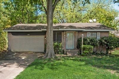 2506 Newcastle Drive Garland TX 75041