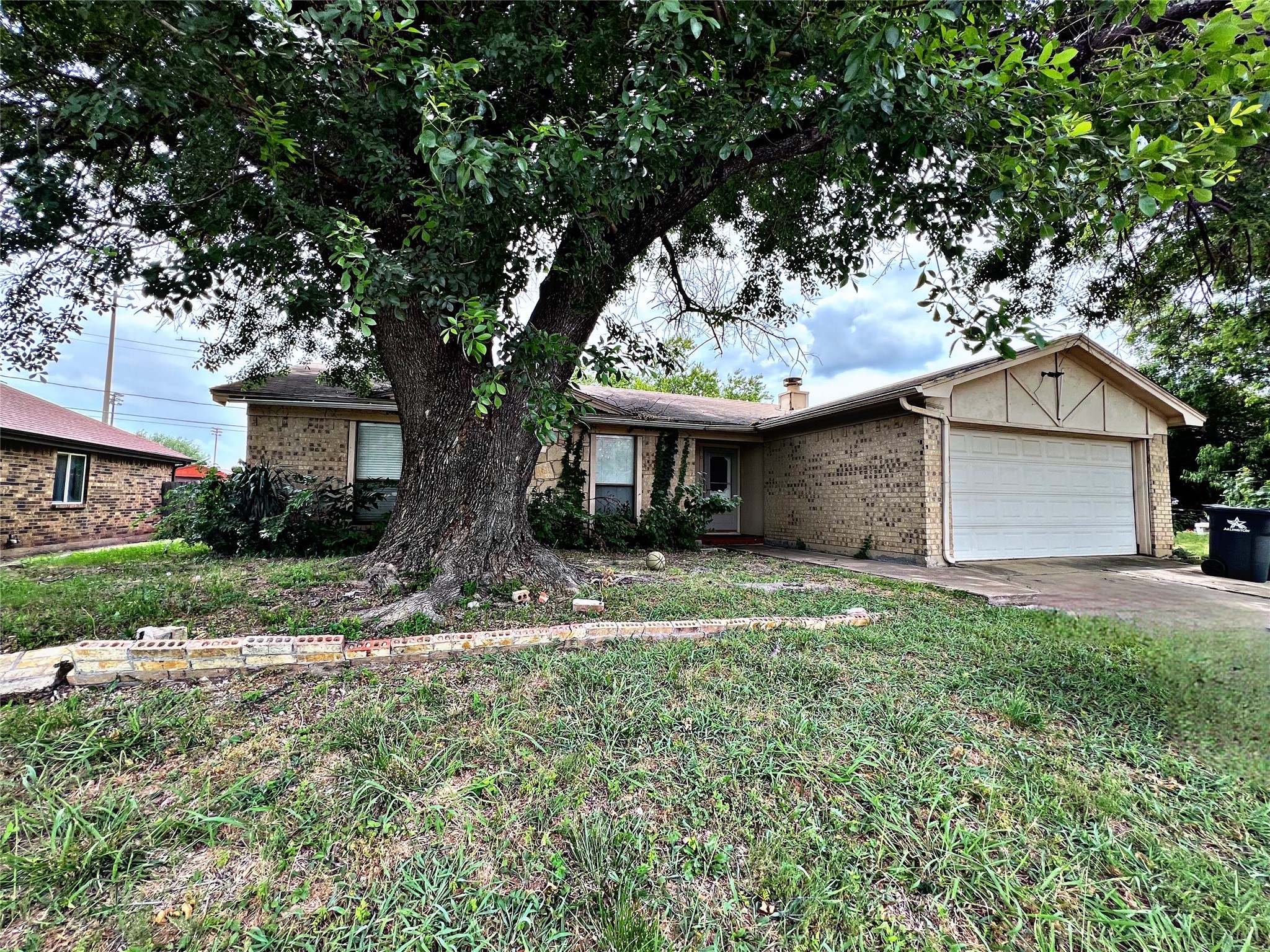 4804 Green Hollow Drive Arlington TX 76017