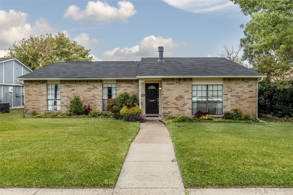 5704 Truitt Street The Colony TX 75056