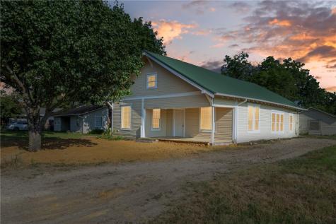 109 E North Street Itasca TX 76055