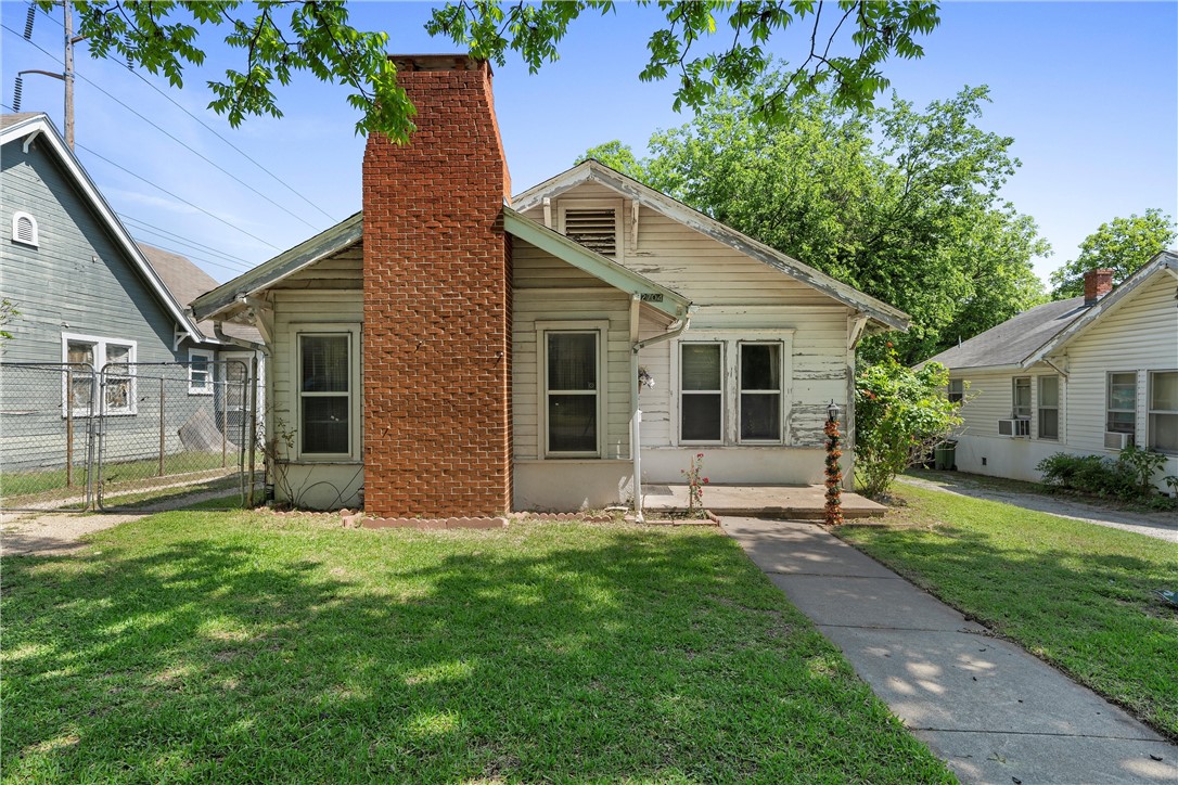 2704 Homan Avenue Waco TX 76707
