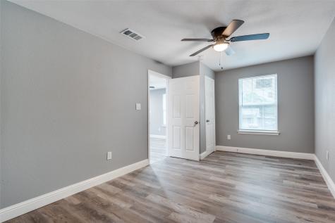 5006 Bartlett Avenue Dallas TX 75216
