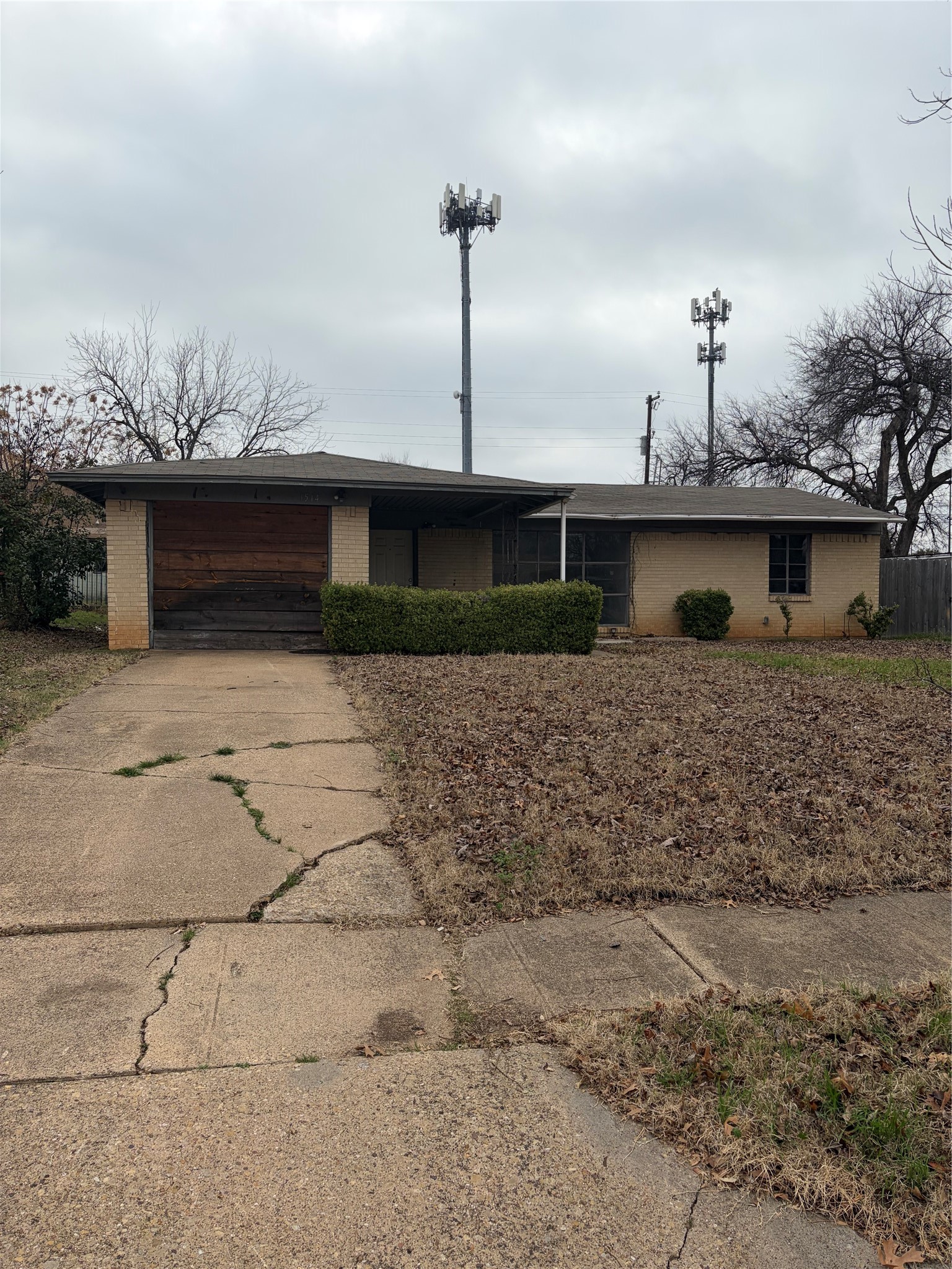 1514 Westwood Drive Irving TX 75060