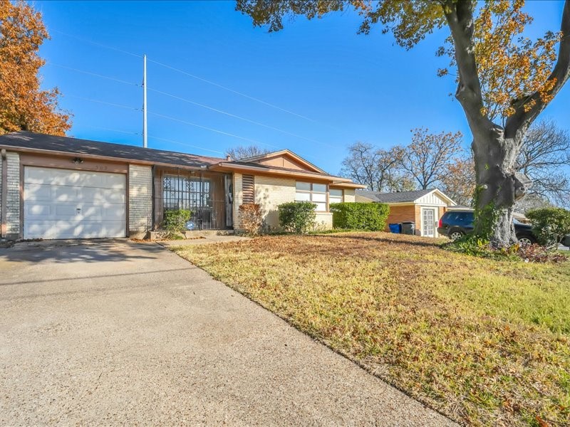 509 Bluewood Drive Dallas TX 75232