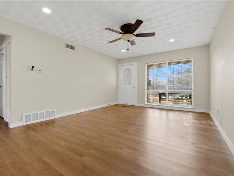509 Bluewood Drive Dallas TX 75232