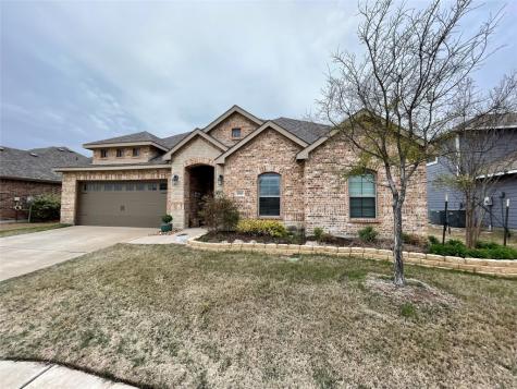 1585 Country Crest Drive Waxahachie TX 75165