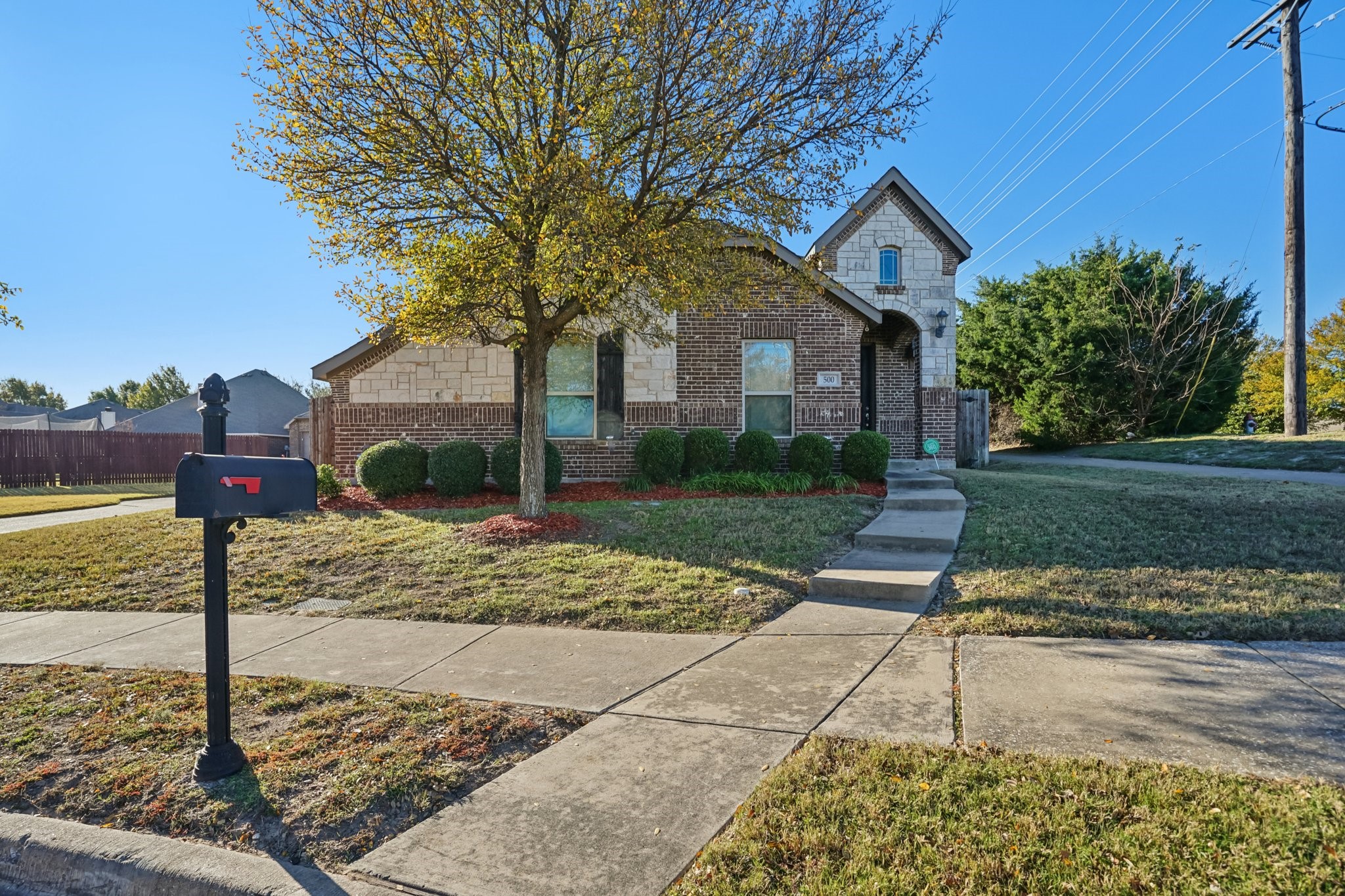 500 Nightinggale Lane Red Oak TX 75154