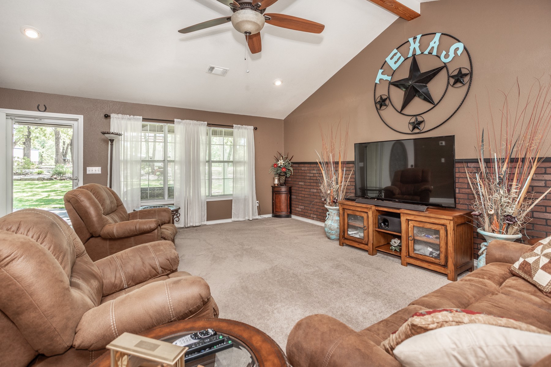 4823 County Road 211 Gainesville TX 76240