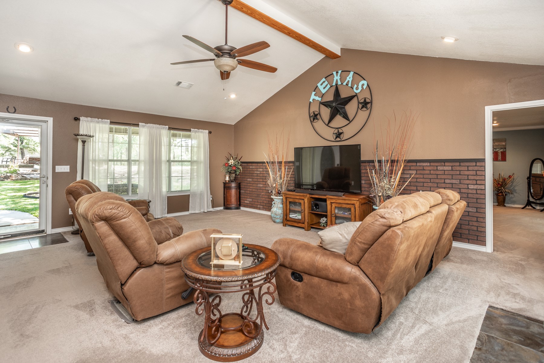 4823 County Road 211 Gainesville TX 76240