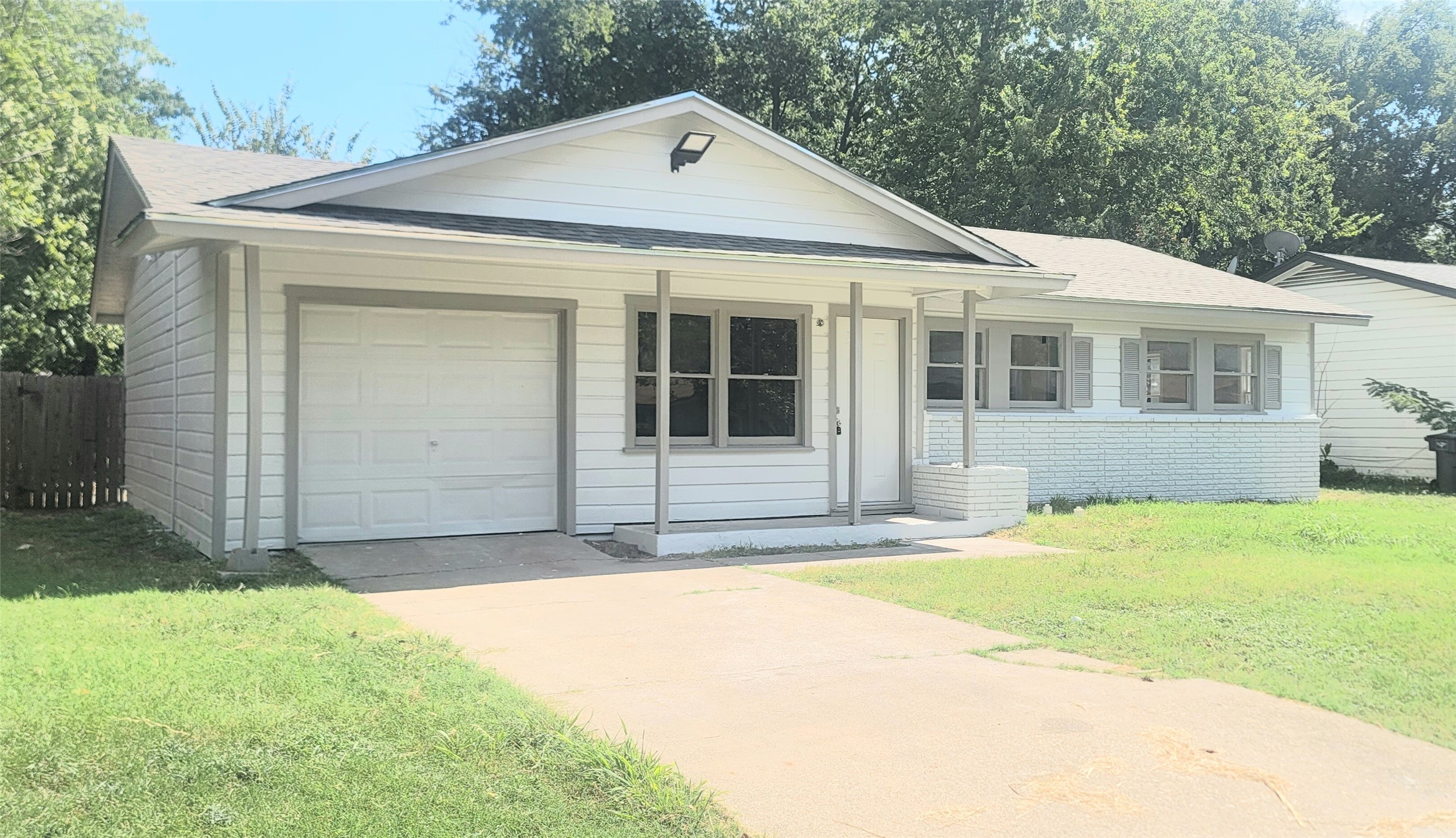 3963 Pate Drive Fort Worth TX 76119