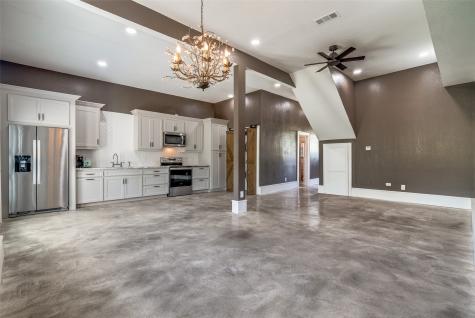10501 County Road 1016 Burleson TX 76028