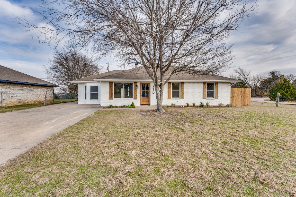 715 E Avenue F Midlothian TX 76065