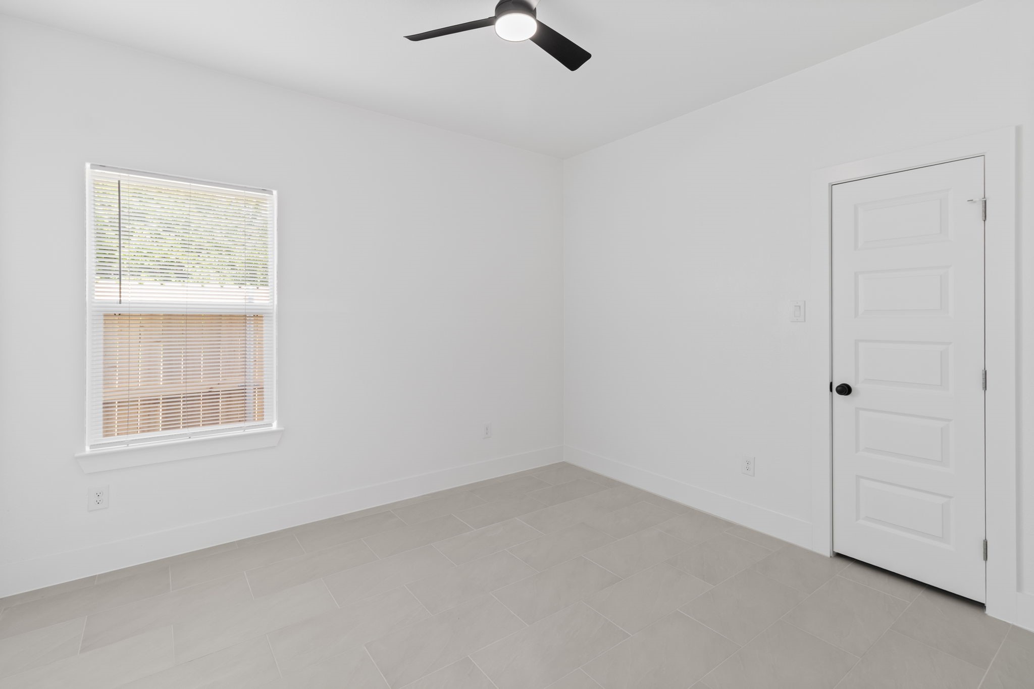 4406 Baylor Street Fort Worth TX 76119