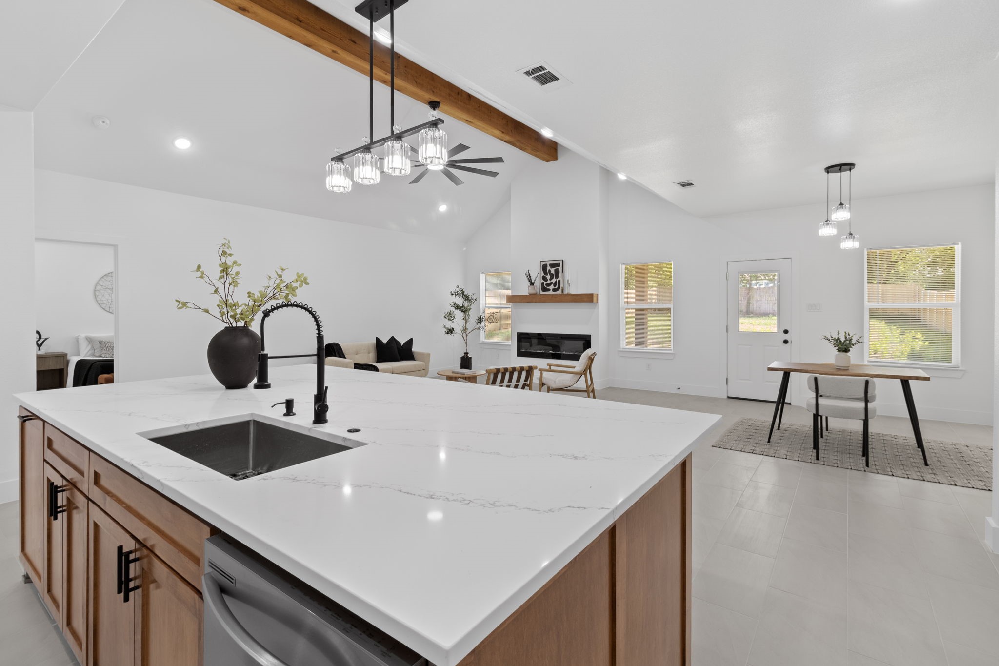 4406 Baylor Street Fort Worth TX 76119