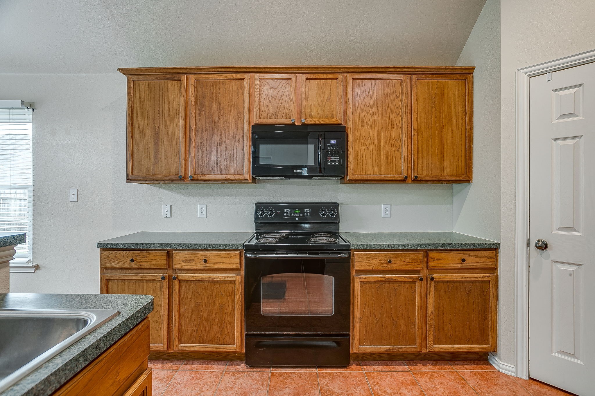 2720 Pinnacle Drive Burleson TX 76028