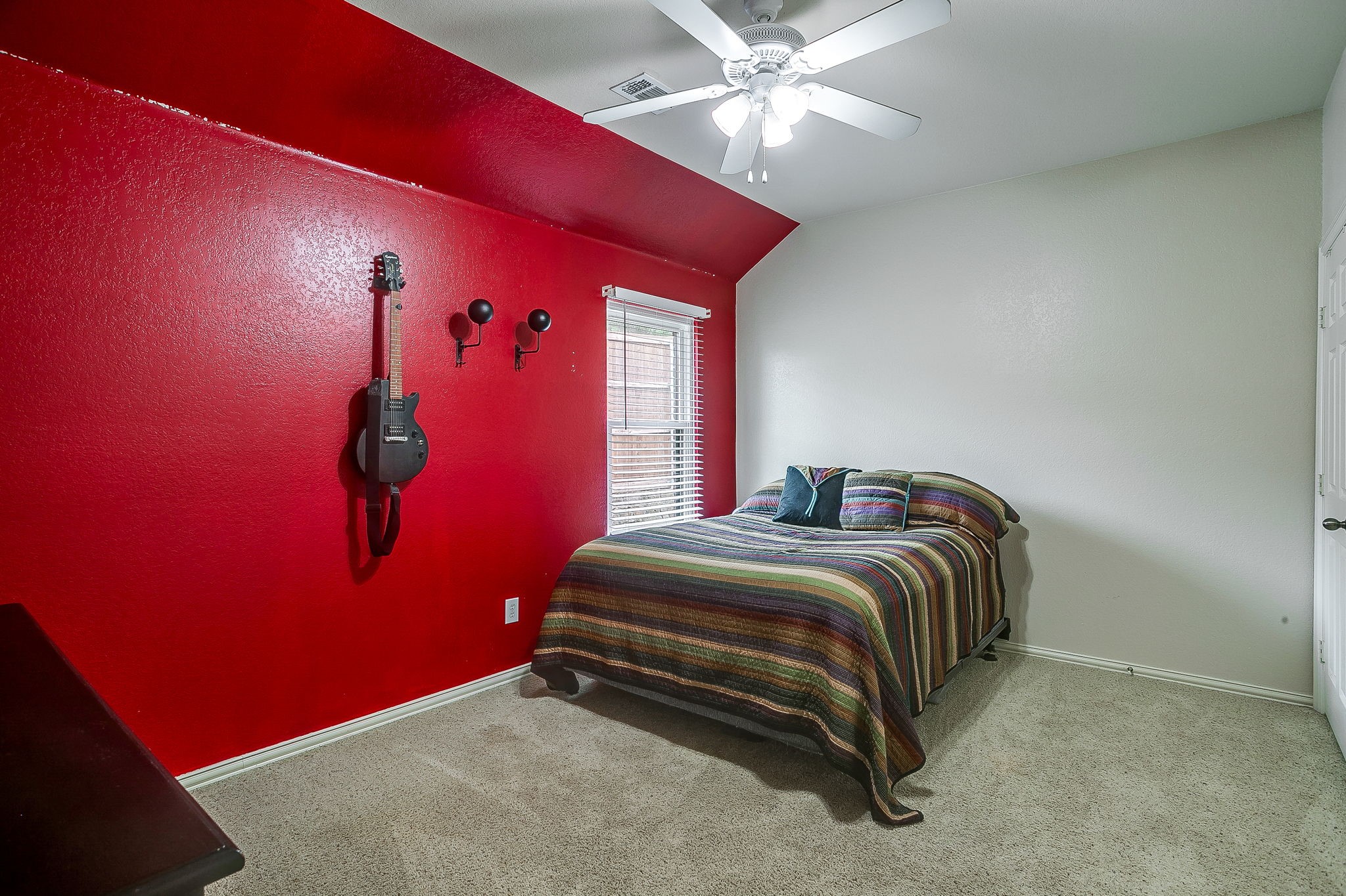 2720 Pinnacle Drive Burleson TX 76028