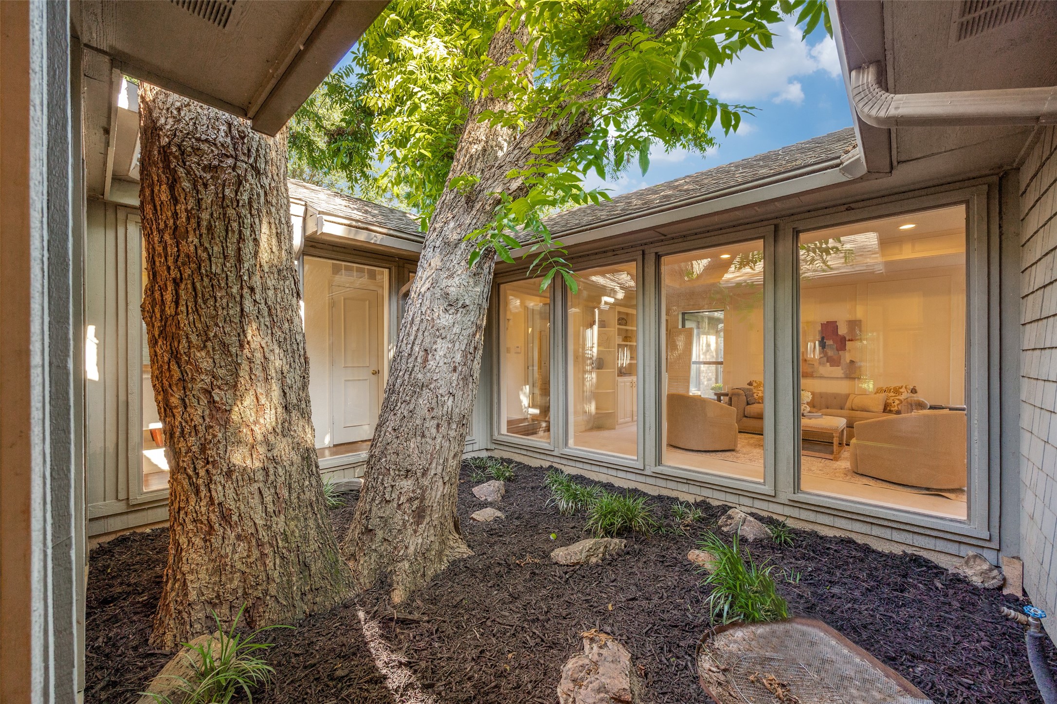 2306 Windsor Drive Richardson TX 75082
