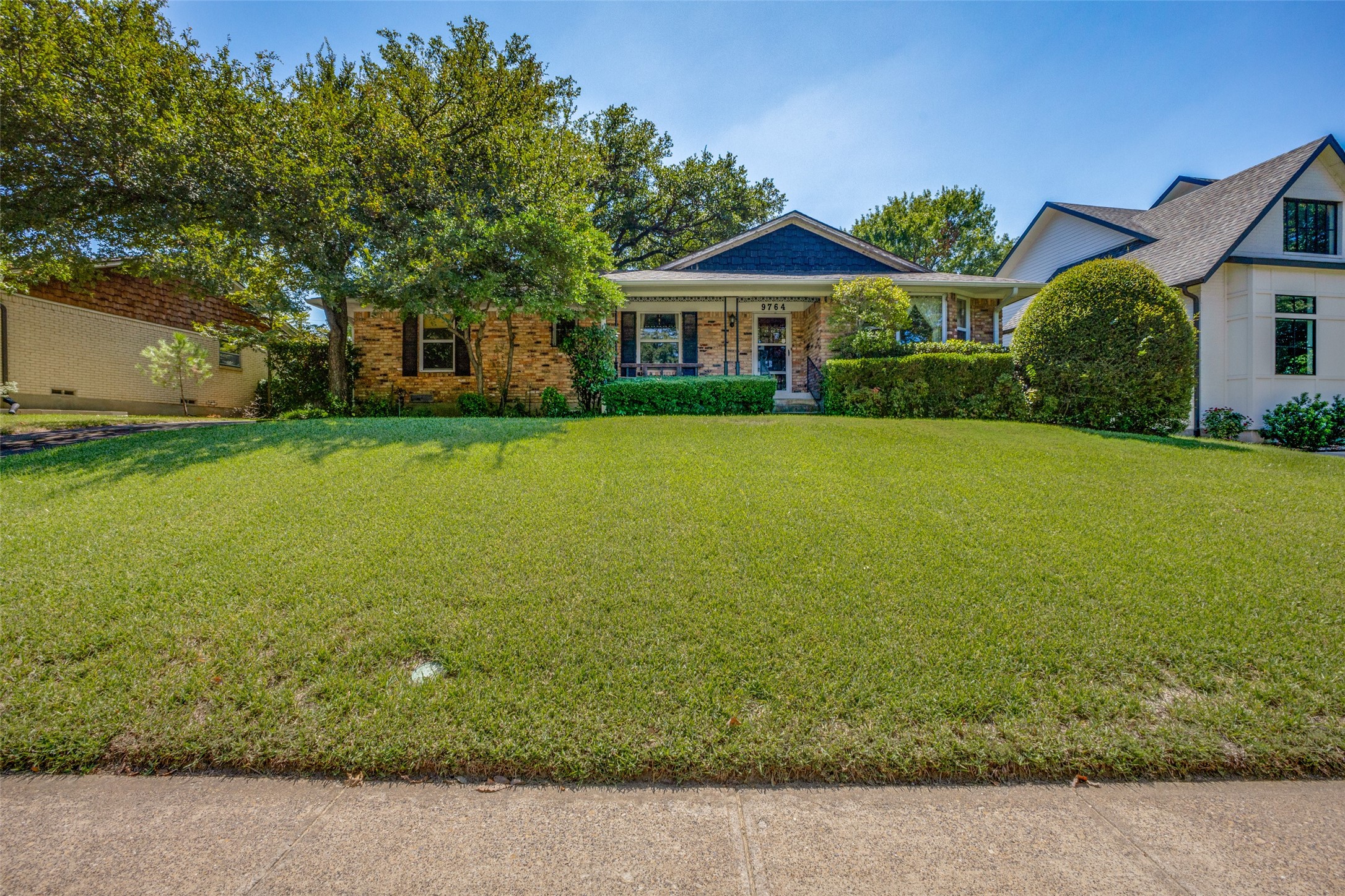 9764 Wisterwood Drive Dallas TX 75238