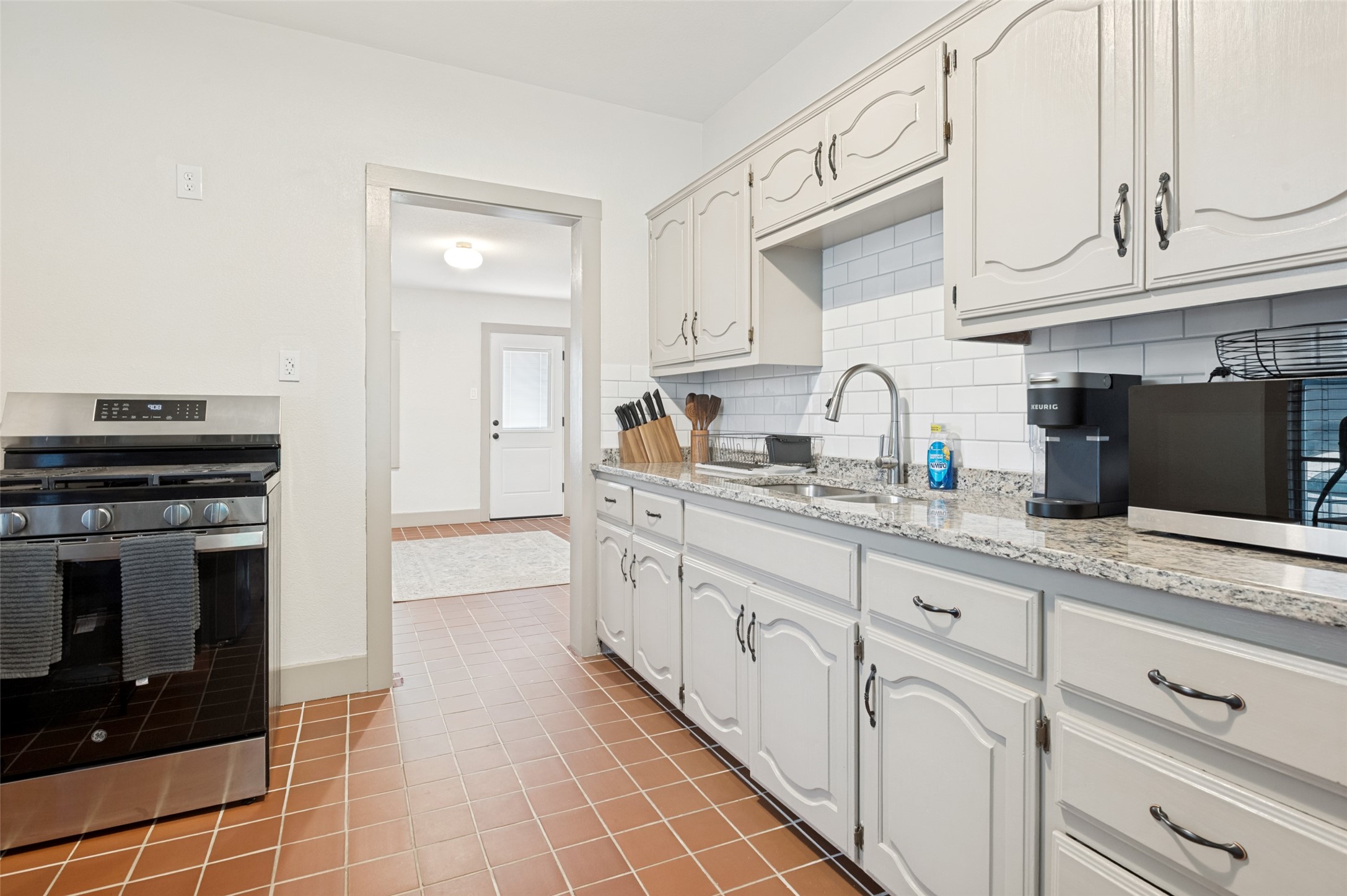 2723 Sharon Street Dallas TX 75211