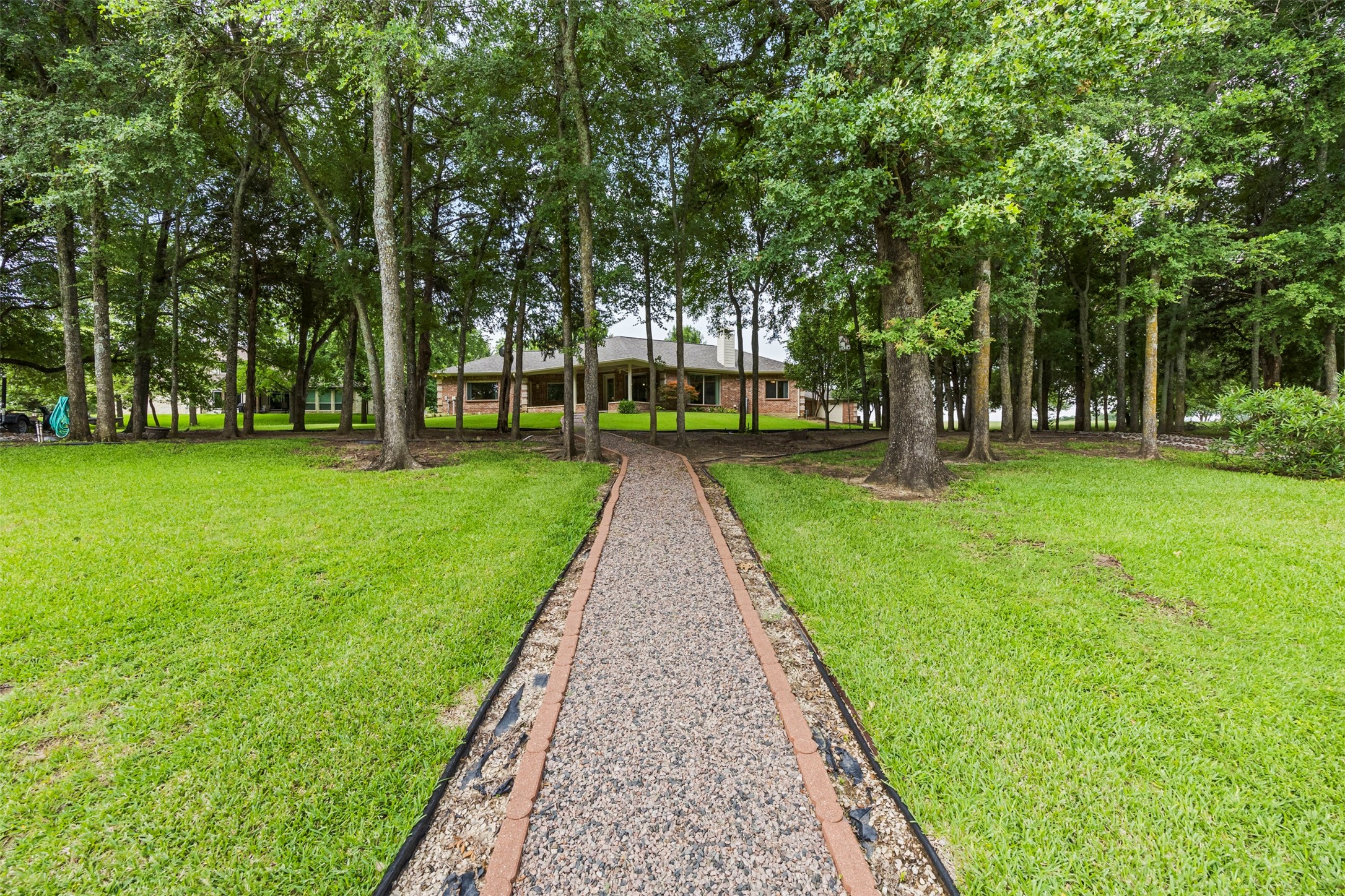 207 Tonkawa Trail Corsicana TX 75109