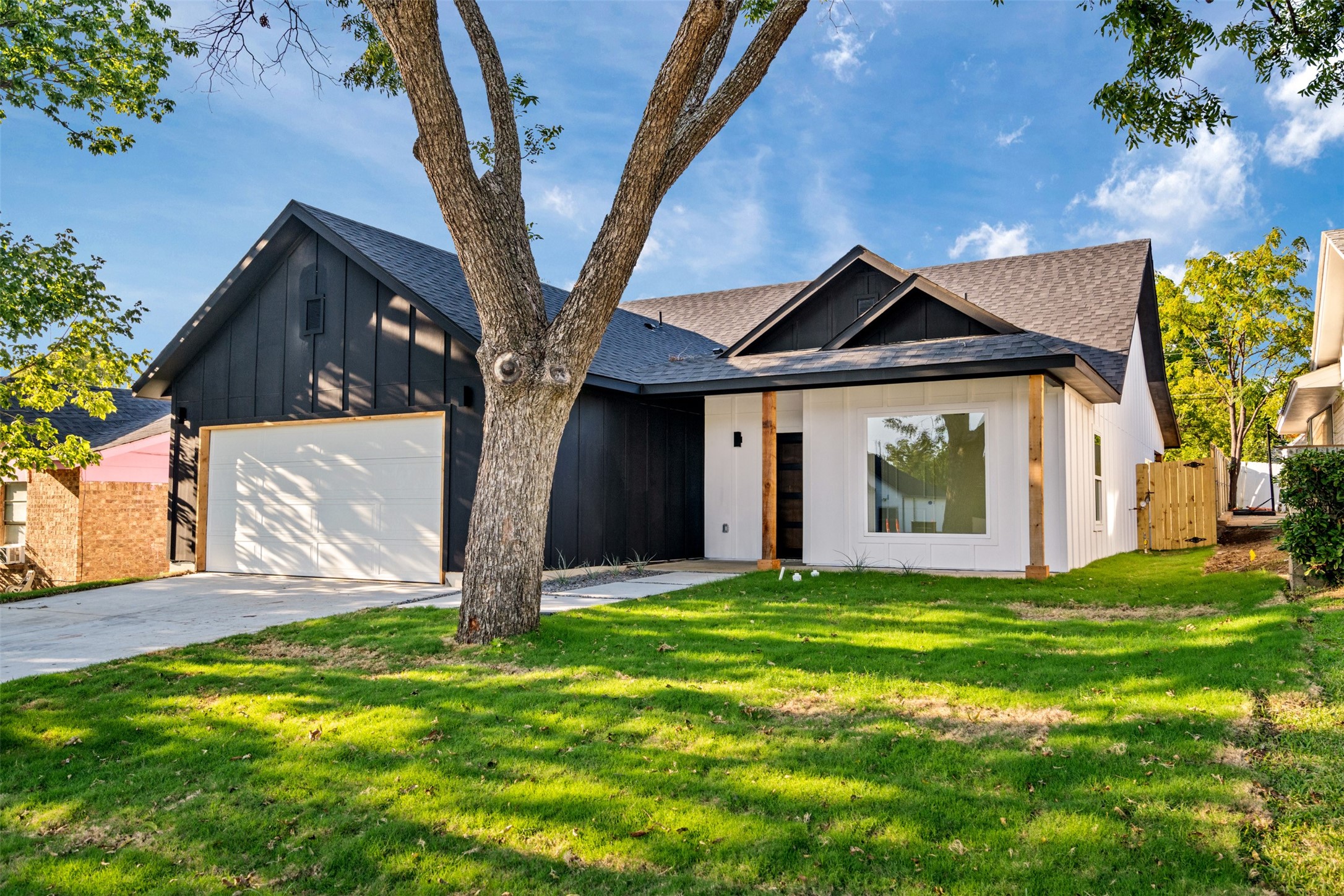 1906 El Paso Street Grand Prairie TX 75051