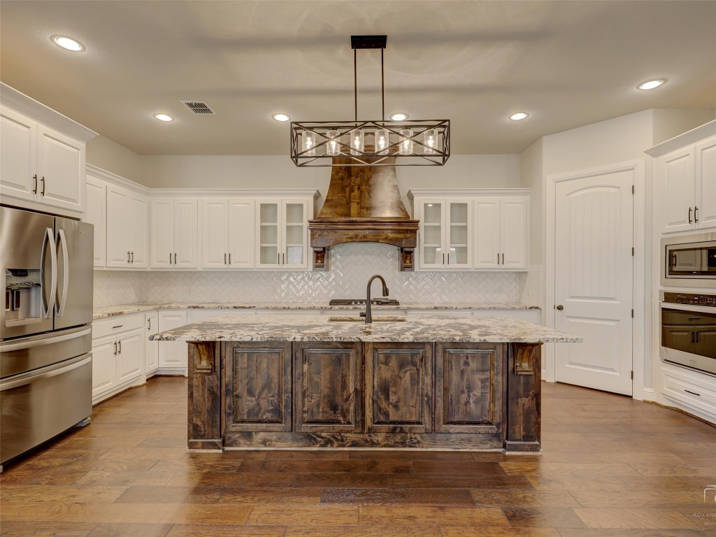 3202 Fountain Way Granbury TX 76049