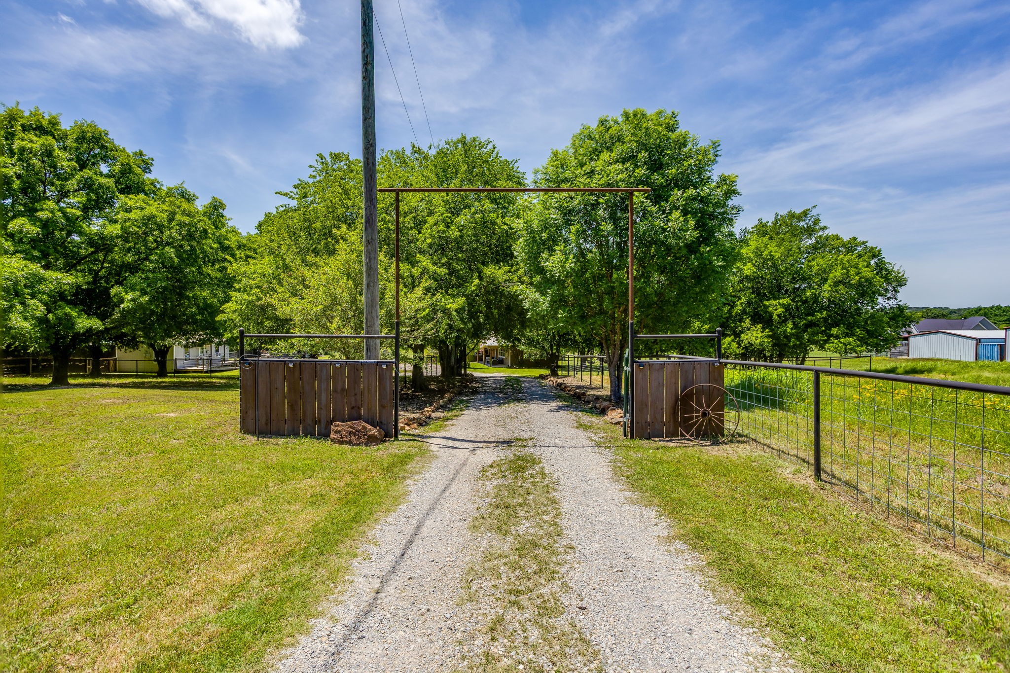 6345 Silver Creek Azle Road Azle TX 76020