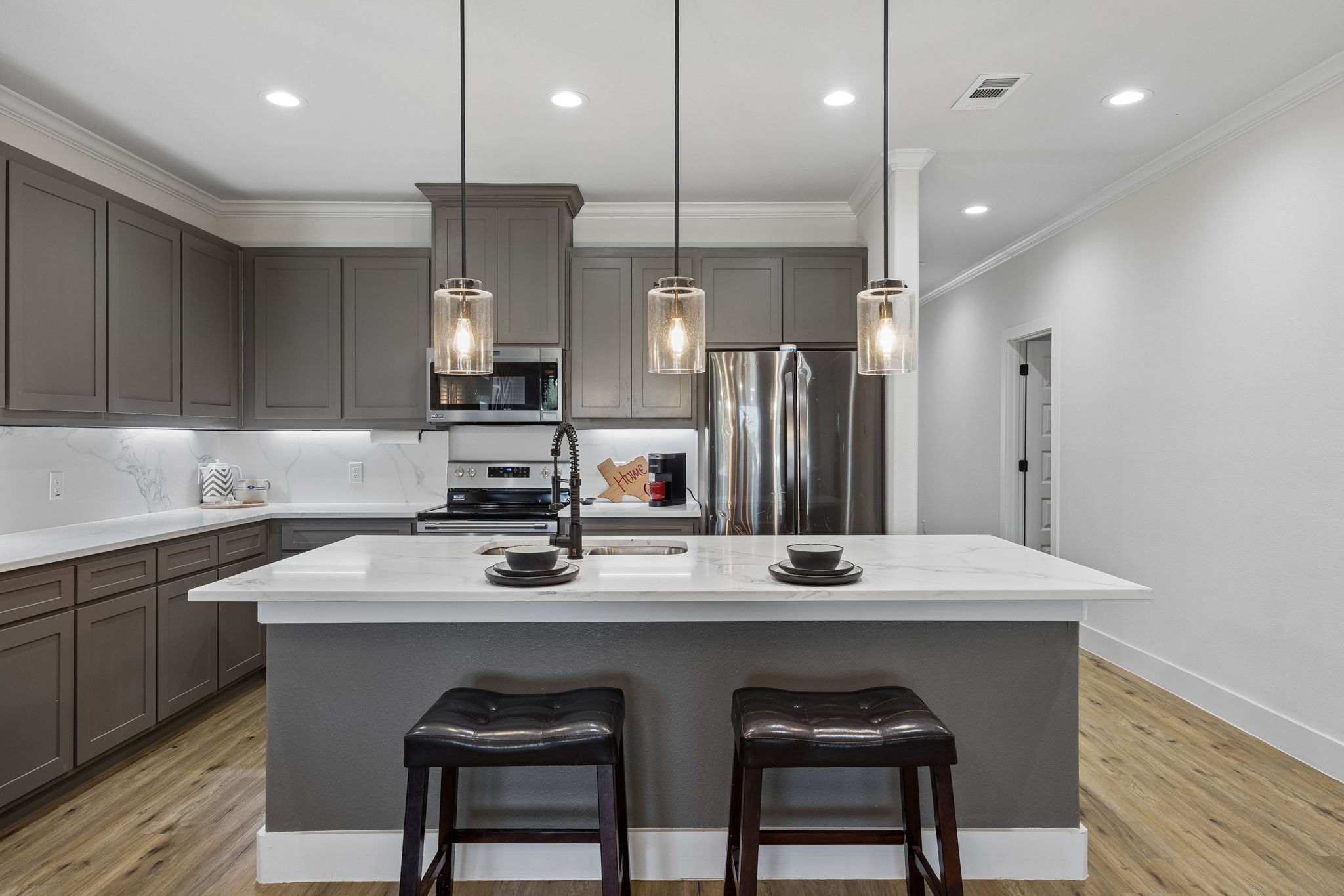 3806 Vandervort Drive Dallas TX 75216
