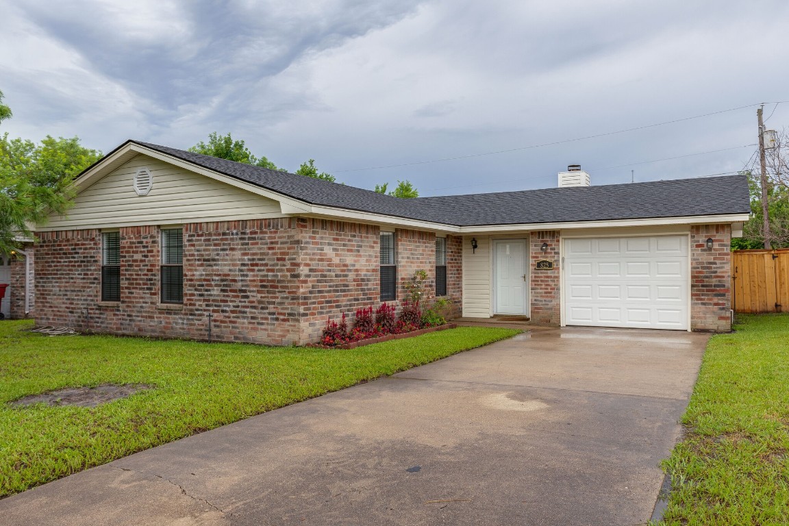 825 Loganwood Drive Royse City TX 75189