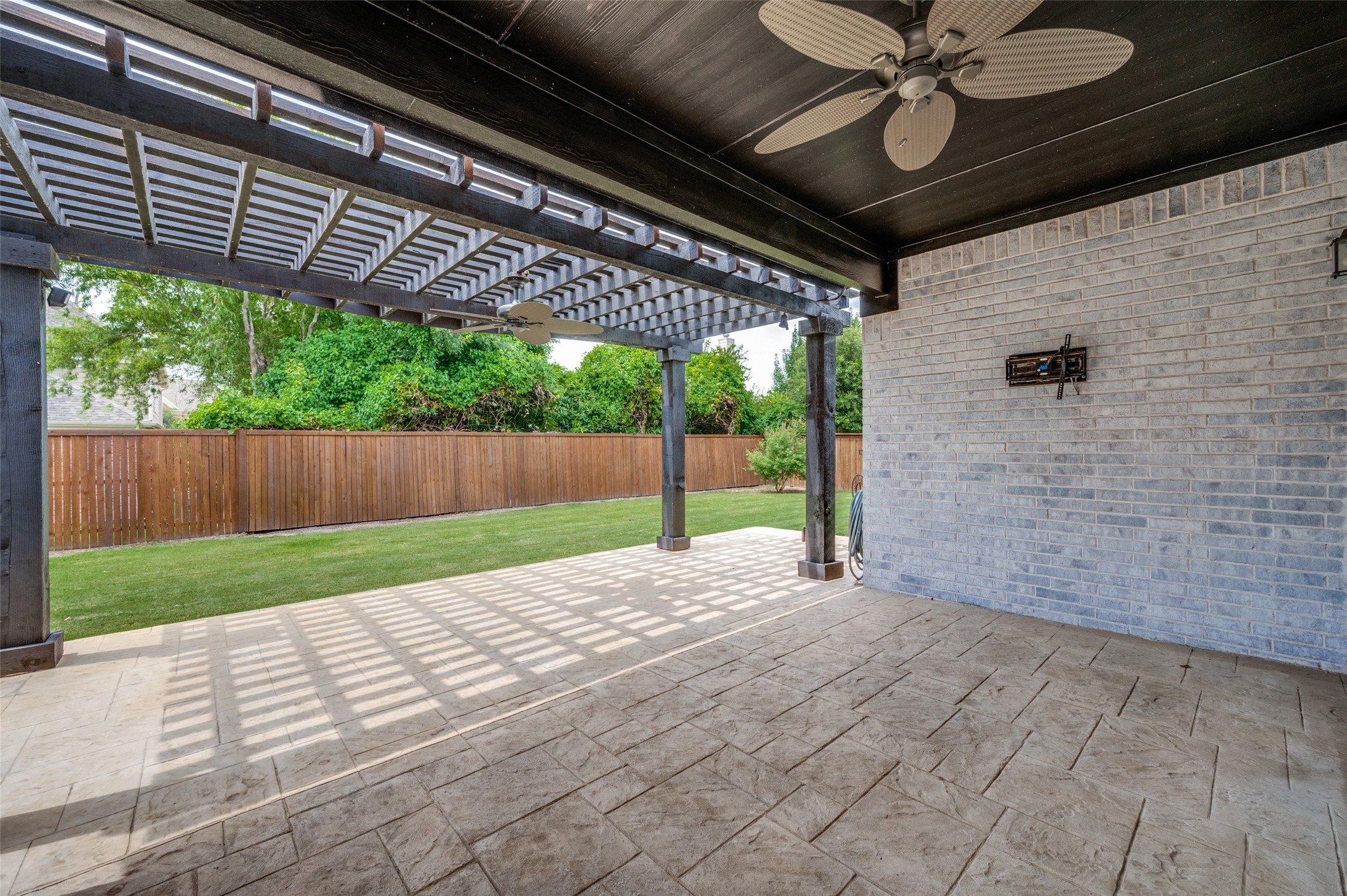 900 Southern Hills Way Aubrey TX 76227