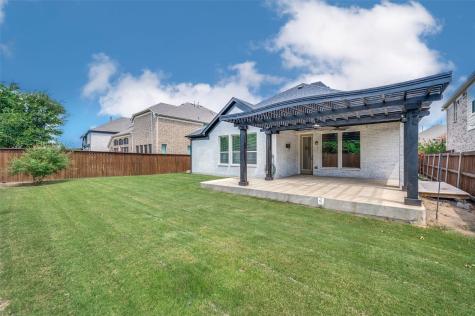 900 Southern Hills Way Aubrey TX 76227