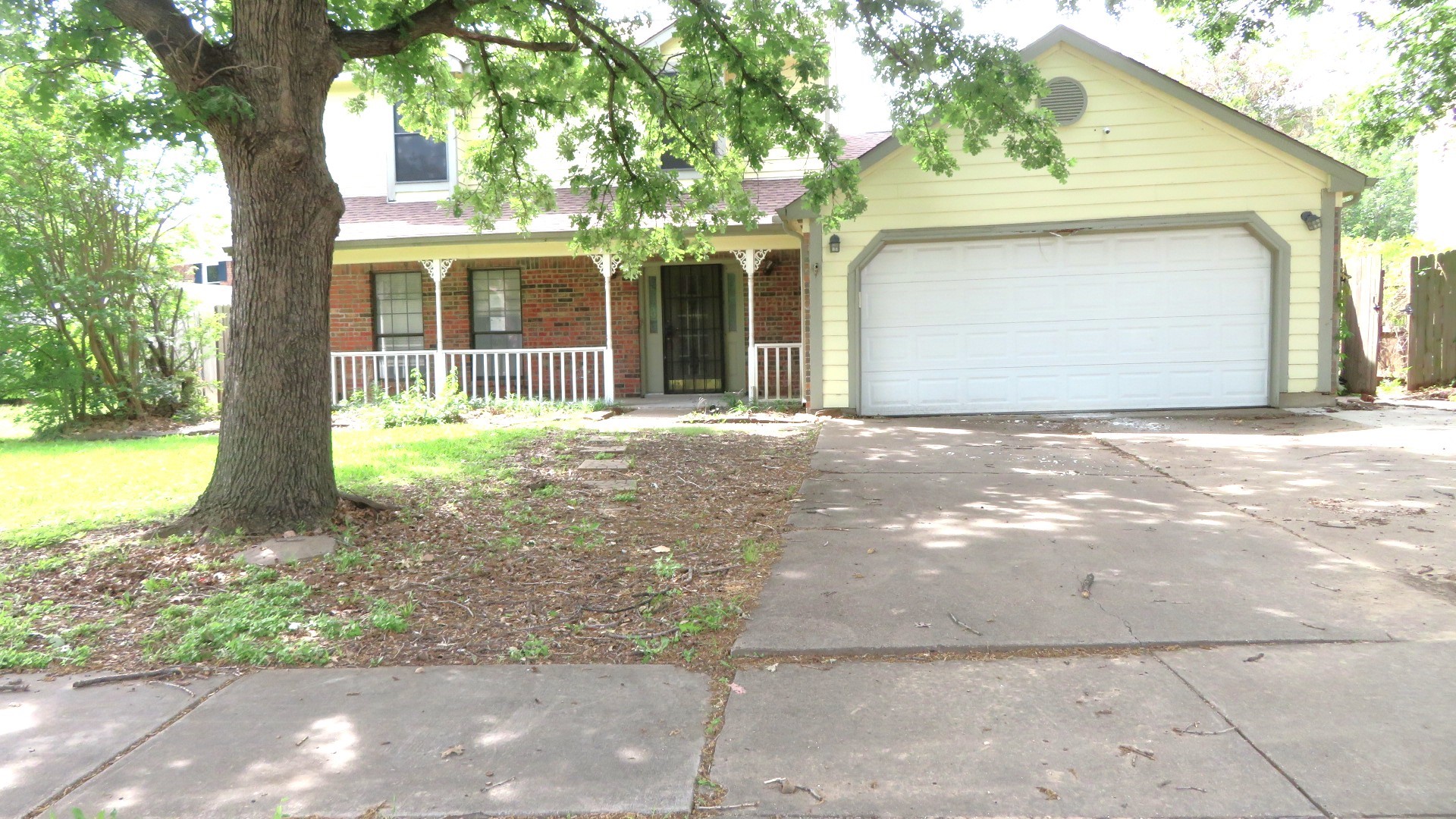 608 Valley Mills Drive Arlington TX 76018