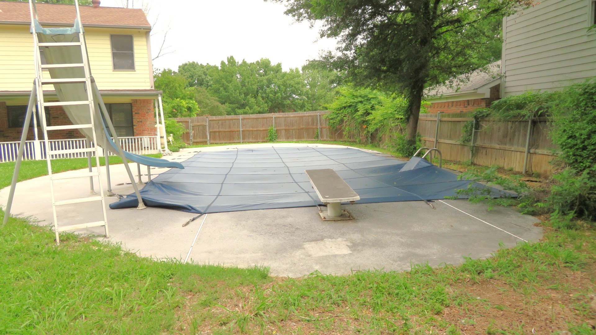 608 Valley Mills Drive Arlington TX 76018