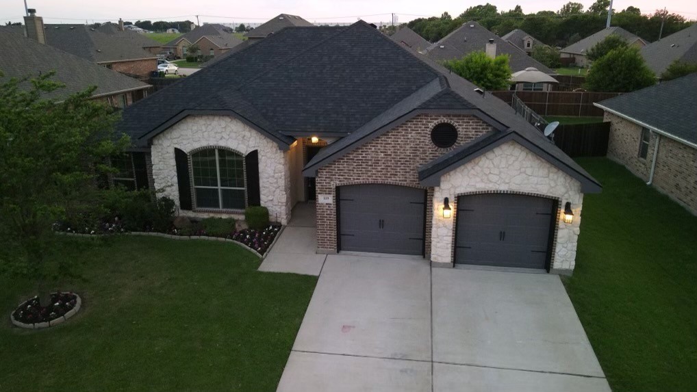 119 Honeysuckle Lane Waxahachie TX 75165
