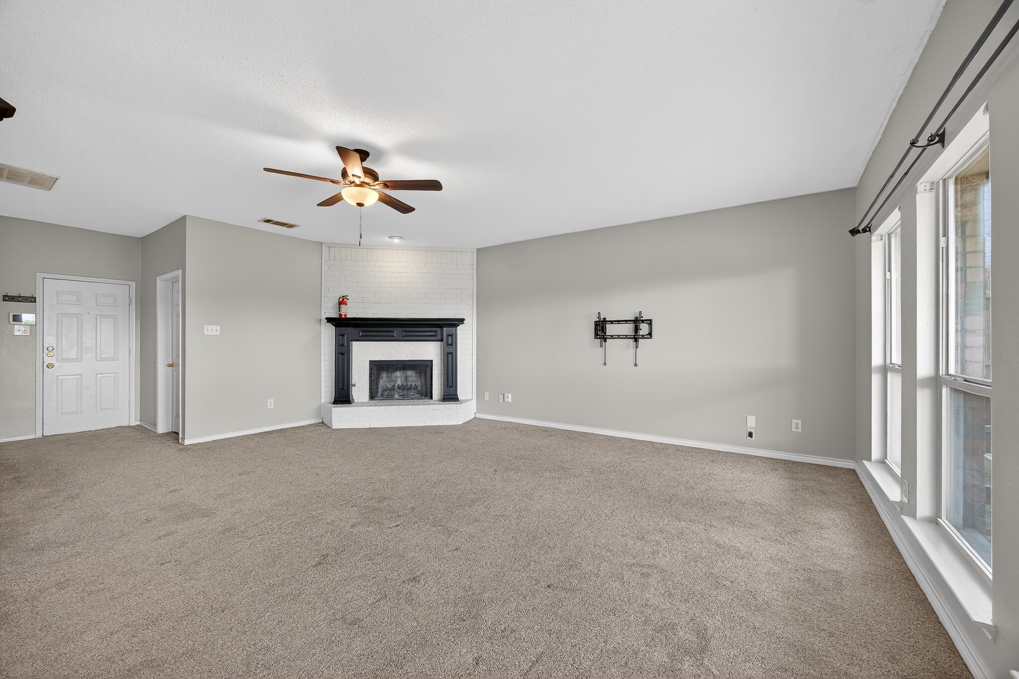 2233 San Simeon Drive Mesquite TX 75181
