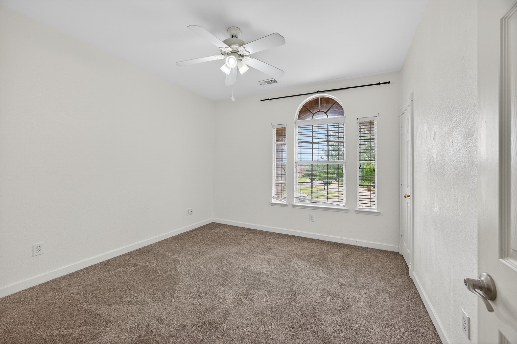 2233 San Simeon Drive Mesquite TX 75181
