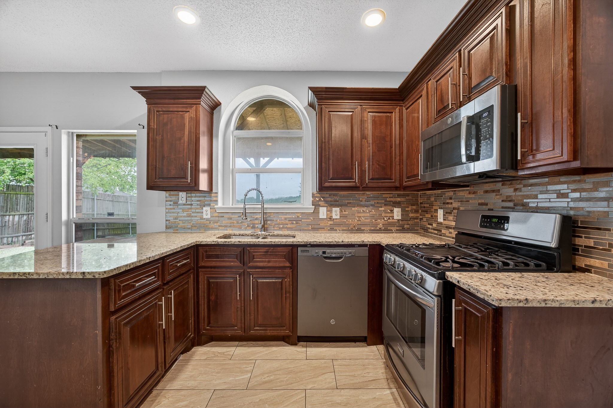 2233 San Simeon Drive Mesquite TX 75181