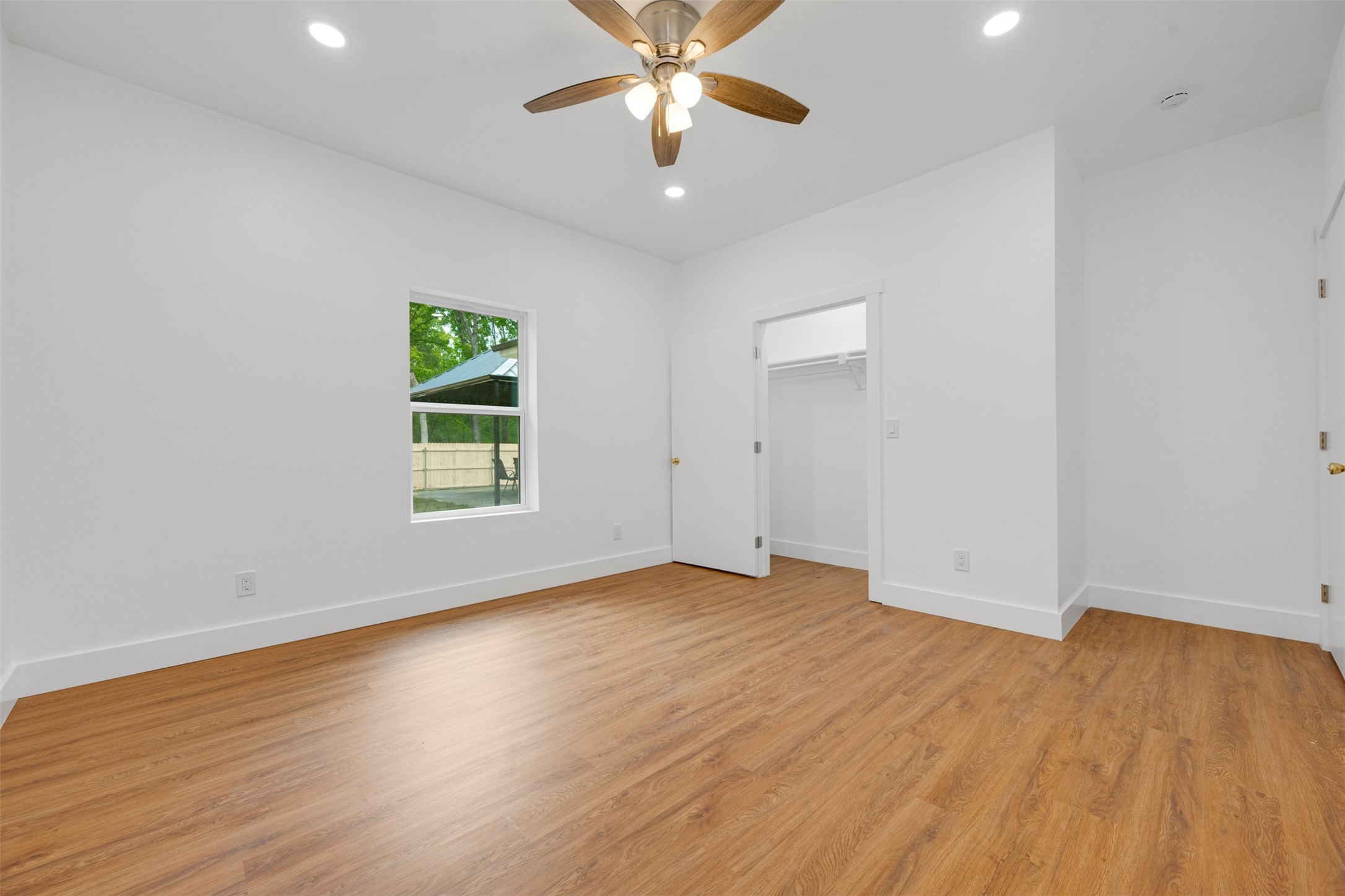 130 Private Road 35407 Sumner TX 75486