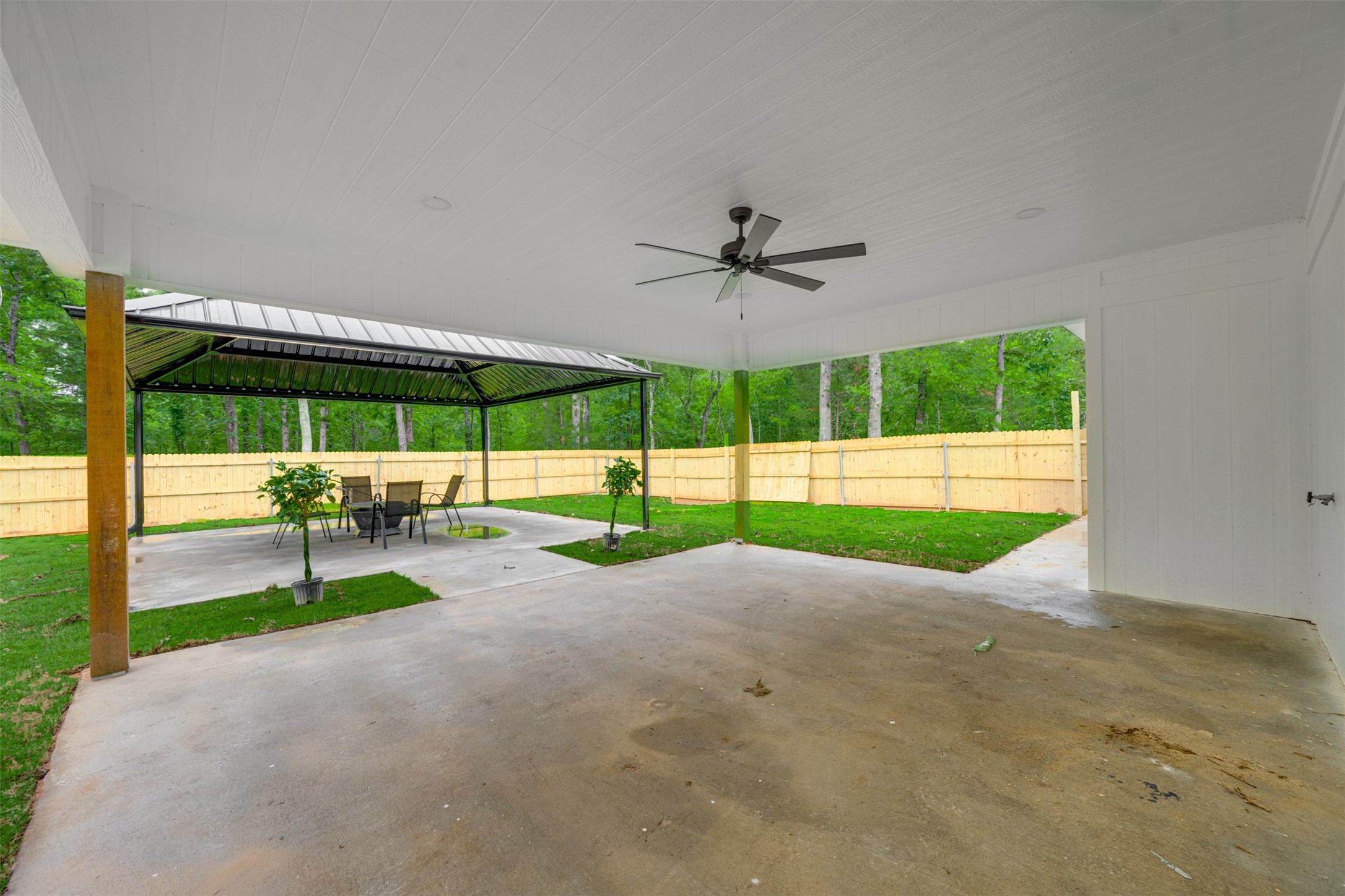 130 Private Road 35407 Sumner TX 75486