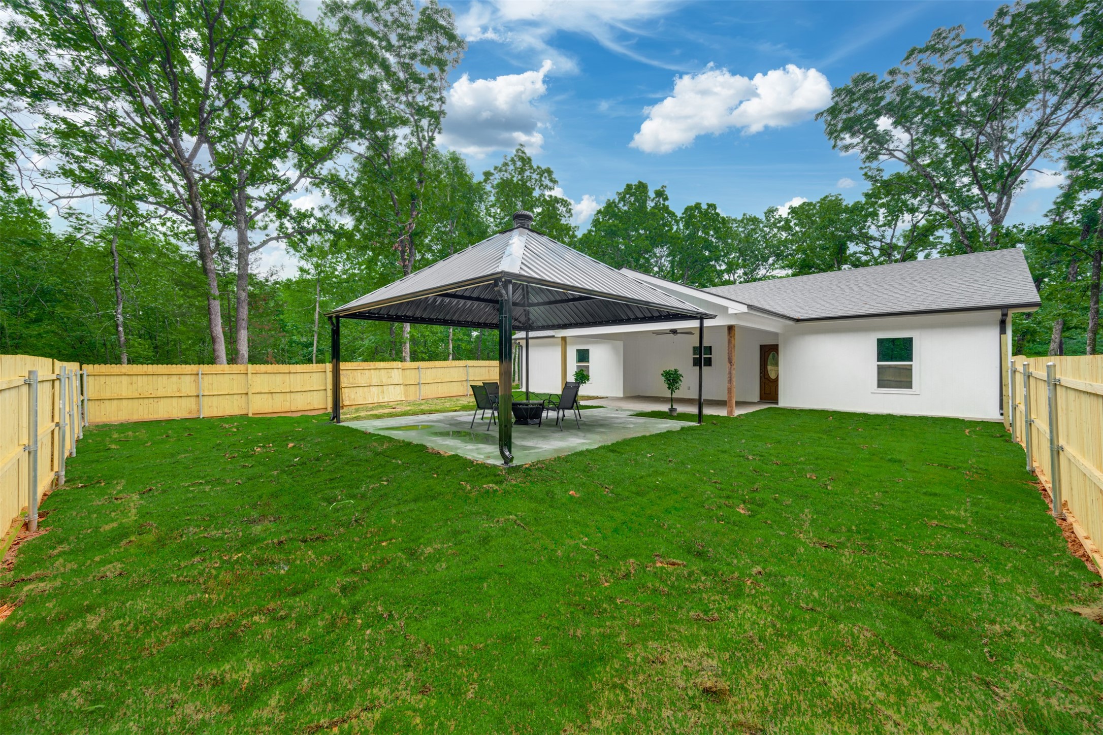 130 Private Road 35407 Sumner TX 75486